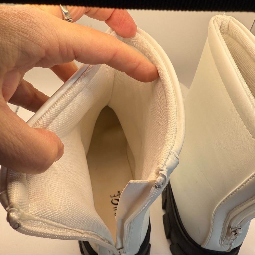 White Platform Boots - Picture 11 of 13